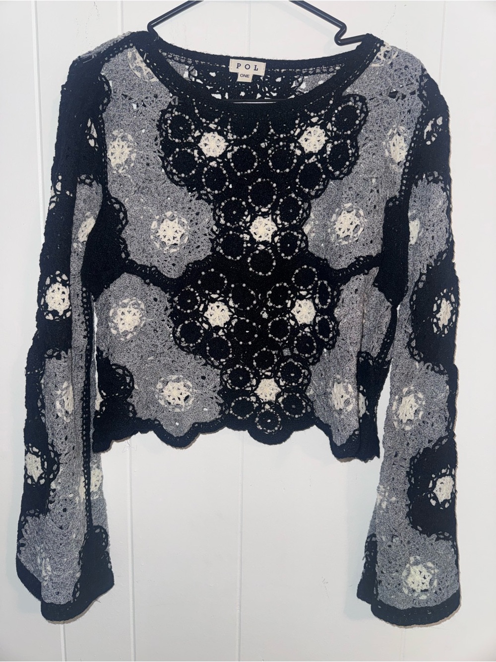 POL Black and Gray Crochet Lace Long-Sleeve Crop Top